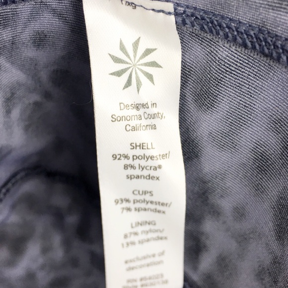 Athleta Size XS Leopard Built In Bra Workout Yoga Running Tank Top - Picture 5 of 7